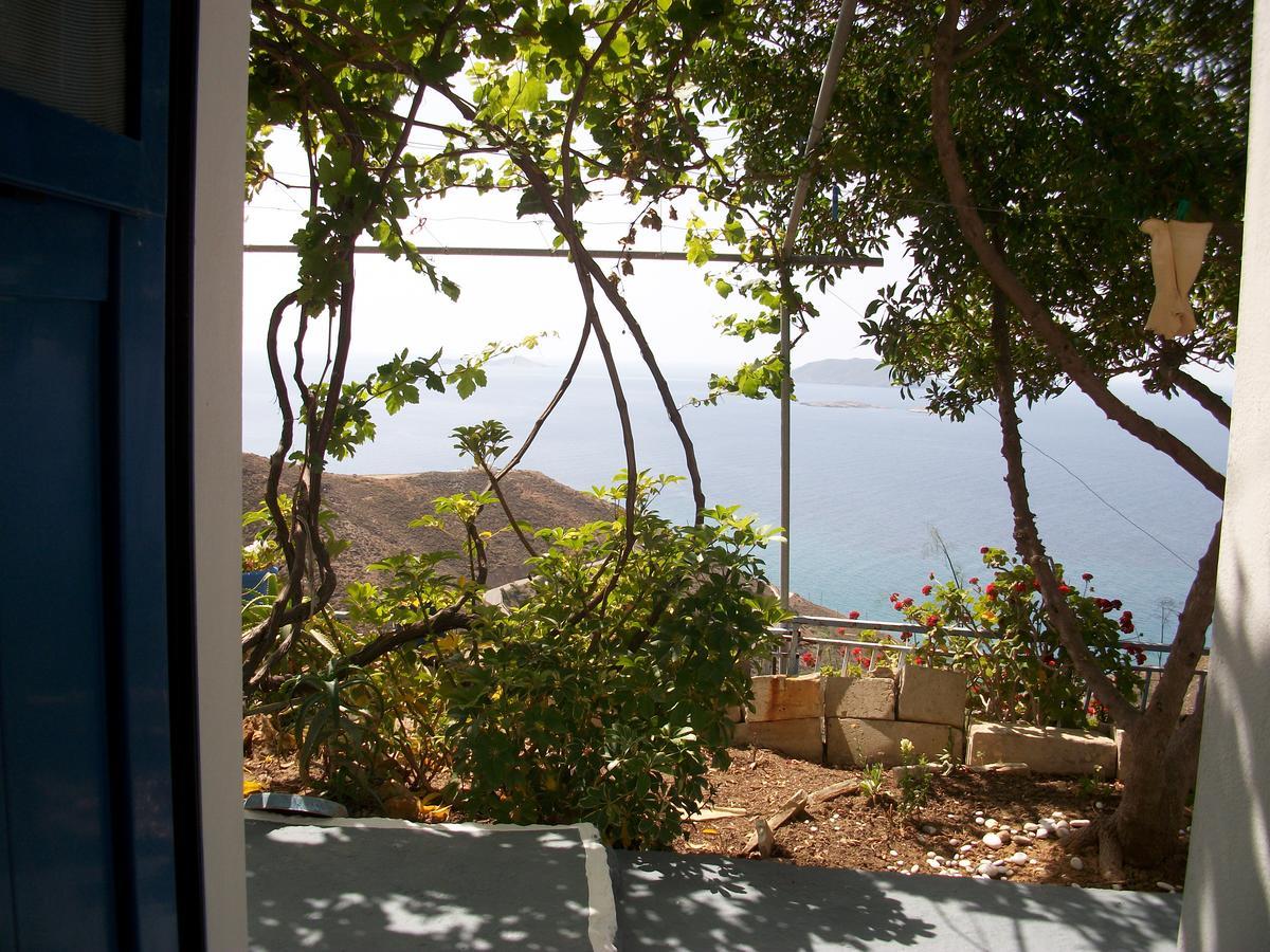 Floras Rooms And Studios Anafi Dış mekan fotoğraf